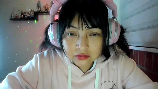 Shaddycute_ 라이브 XXX 채팅