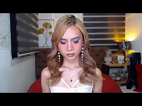 JuicyCockThea Adlı Modelin Canlı XXX Sohbeti
