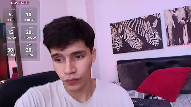 Jacob5_ – Naživo XXX chat