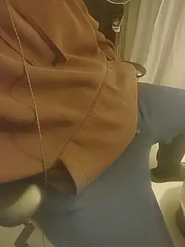 GeorgesBoar Show in webcam