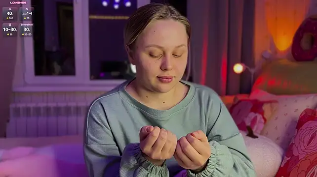 Živý XXX chat Estella_Elwood