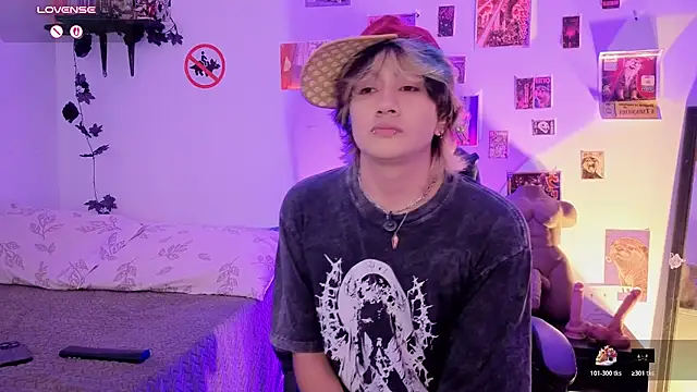 Nio-noahn Live XXX chat