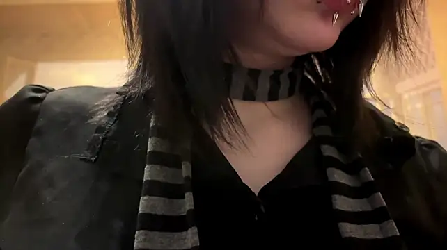 צ'אט XXX בשידור חי של SusannaSalee