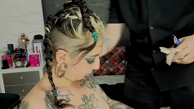 inkedsinners_ Chat XXX in diretta