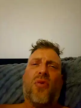 Webkamerová show eatmethen