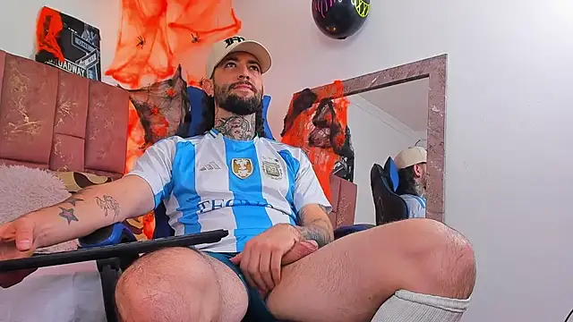 צ'אט XXX בשידור חי של ALPHA_MASTER1