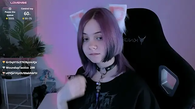 Chat XXX ao vivo de Hikkacat