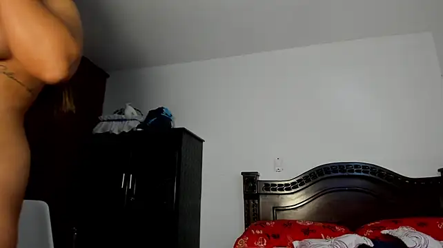 Chat XXX ao vivo de milkqueenboobs