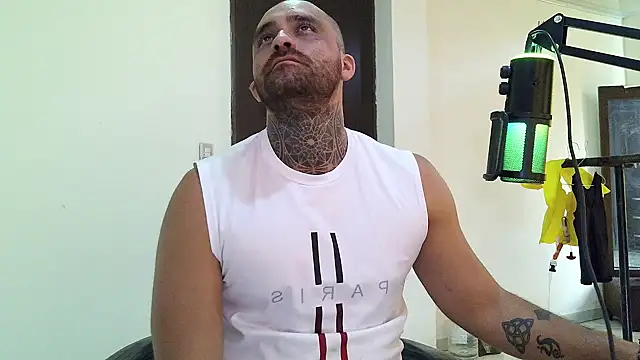 دردشة aronmiller404 الجنسية المباشرة