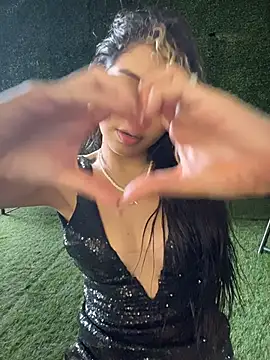LolliePopsXXX Adlı Modelin Canlı XXX Sohbeti
