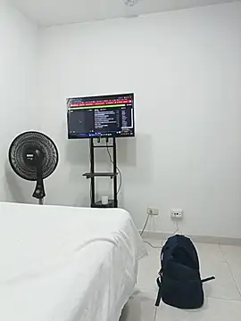 Chat +18 de Nathy_Moon ao vivo