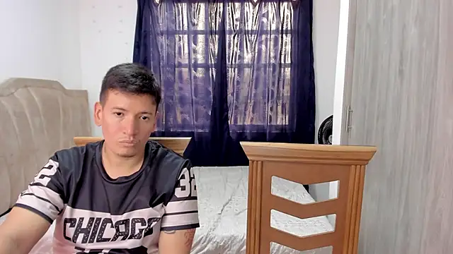 ethanandzoe Chat XXX live