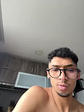 XXX chat uživo modela tortorx