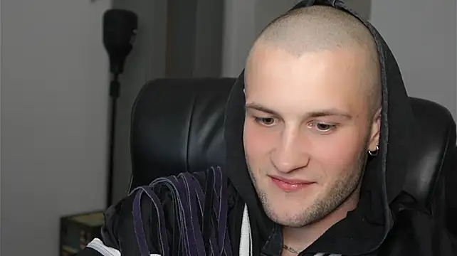 Igor_Wilde live XXX chat