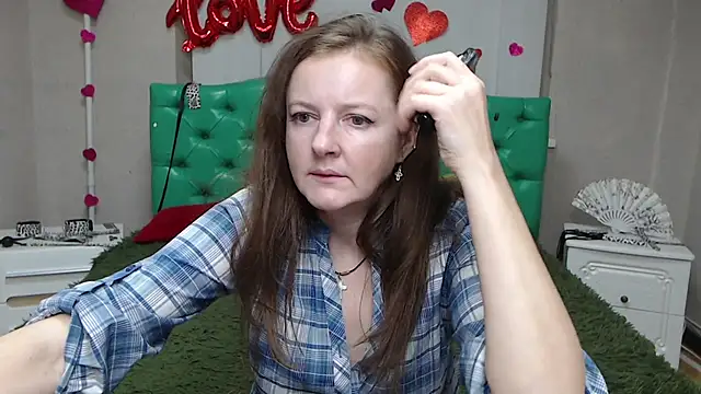 Czat XXX na żywo – MeganPirs