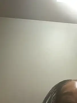 הופעת וובקאם של BrainiacBimbo