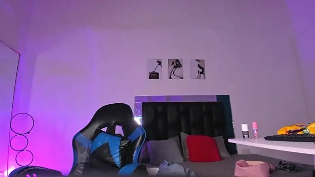 Chat XXX en directo de kittymonroe1