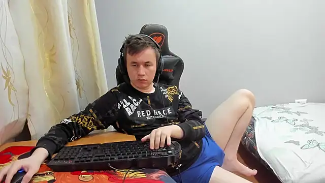 Онлайн чат XXX iliaskrislove