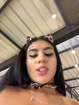 Chatroom XXX en direct de VictoriaSecretXXX