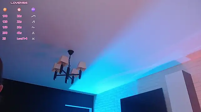 צ'אט XXX בשידור חי של Jade_Amore