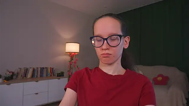 צ'אט XXX בשידור חי של BettyBrowni