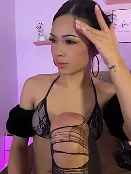 MiaraLove's Live XXX Chat