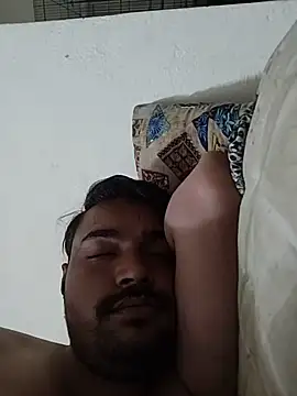 Show modela Rishidesiboy na web-kameri