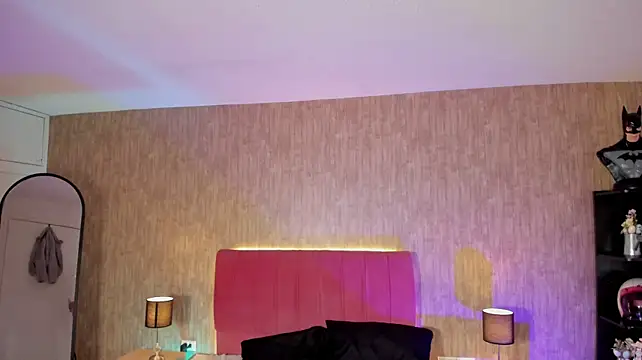 chloe_fiischer_'s Live XXX Chat
