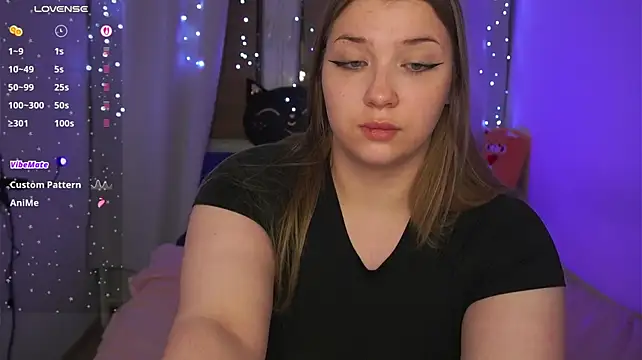 CuteSharloti Chat XXX in diretta