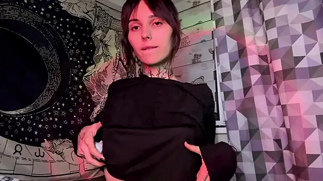 SweetFemBoyy: απευθείας συνομιλία ΧΧΧ