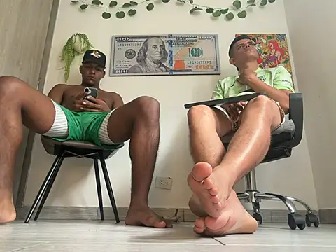 cash_master_daniel: απευθείας συνομιλία ΧΧΧ