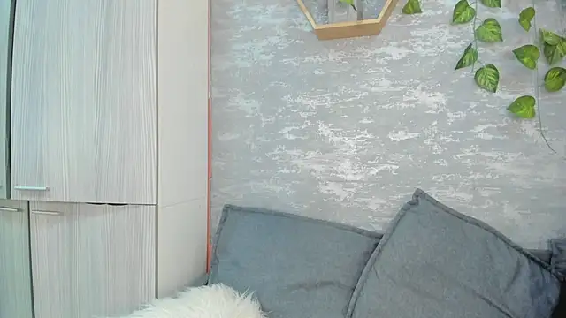 دردشة Mhelanny2 الجنسية المباشرة