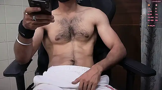 PouringLust's Live XXX Chat