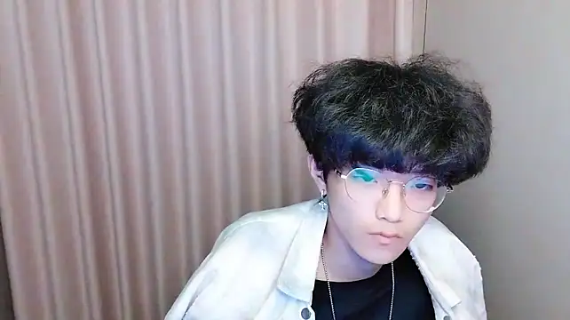 wssoo11 Live XXX-chat