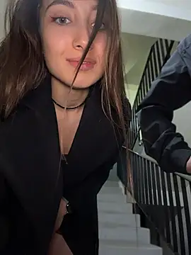 ICrazyOneIRL Live XXX-Chat