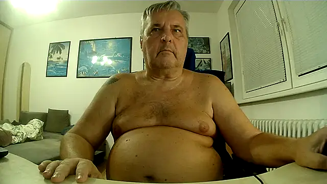 Robert_SK1: онлайн-секс-чат