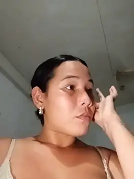 Hot_and_rich_daniela 라이브 XXX 채팅