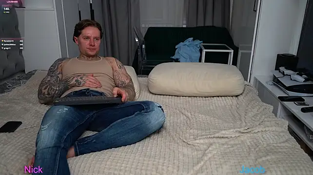 Chat XXX ao vivo de NickHOWLEN