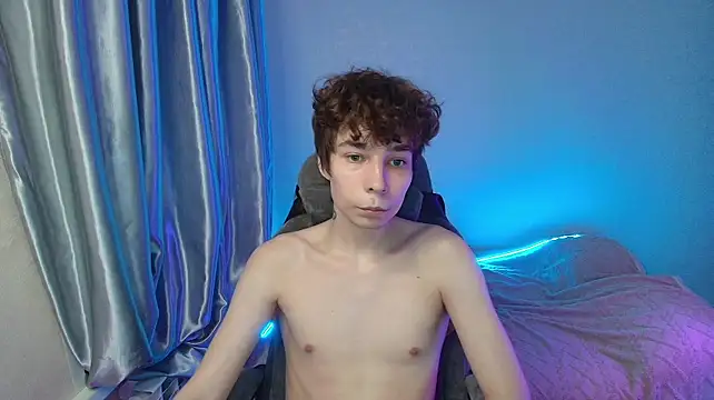 Chat +18 de Adam_Kroy ao vivo