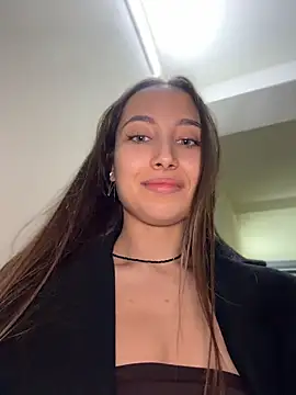 XXX chat uživo modela ICrazyOneIRL
