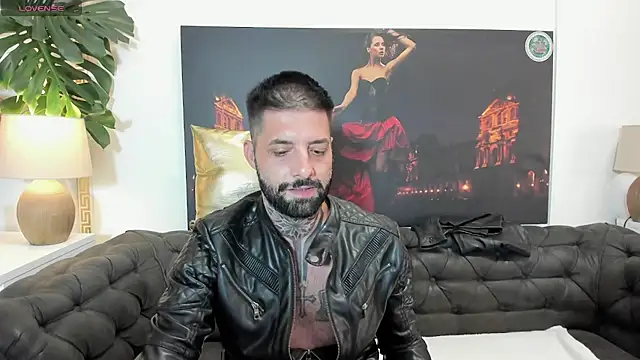 XXX chat uživo modela TommyDum