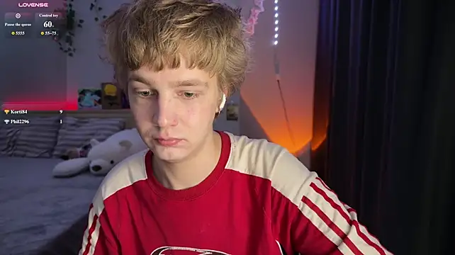 צ'אט XXX בשידור חי של olivertasty