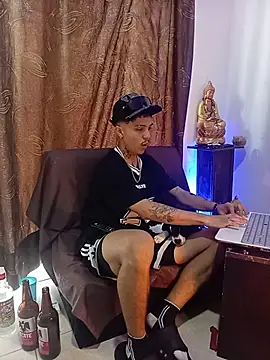 HannibalLester 现场XXX聊天