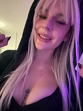 RubyLunaa XXX чат на живо