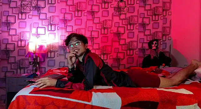 Twink_Sebas7 élő XXX-chatje
