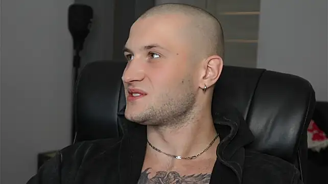 Igor_Wilde লাইভ XXX চ্যাট