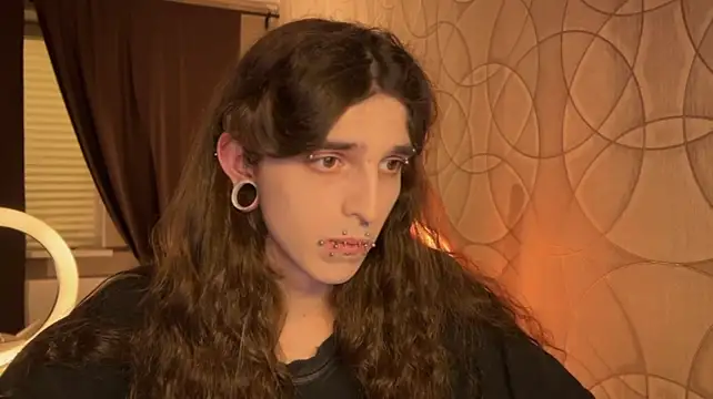 Kriisp live XXX chat