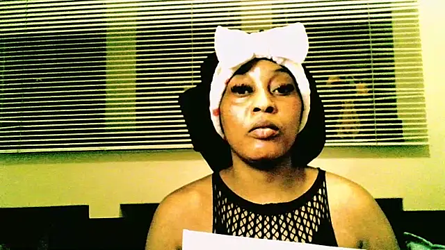 ORUOMA Chat XXX live