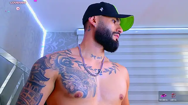 leocross11 লাইভ XXX চ্যাট
