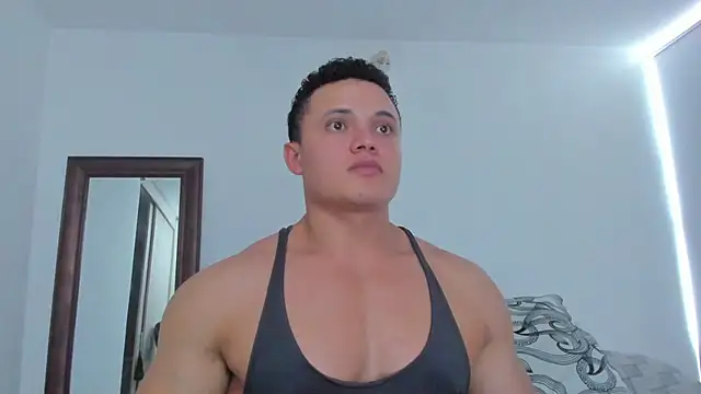 KingLevi01 Live XXX Chat